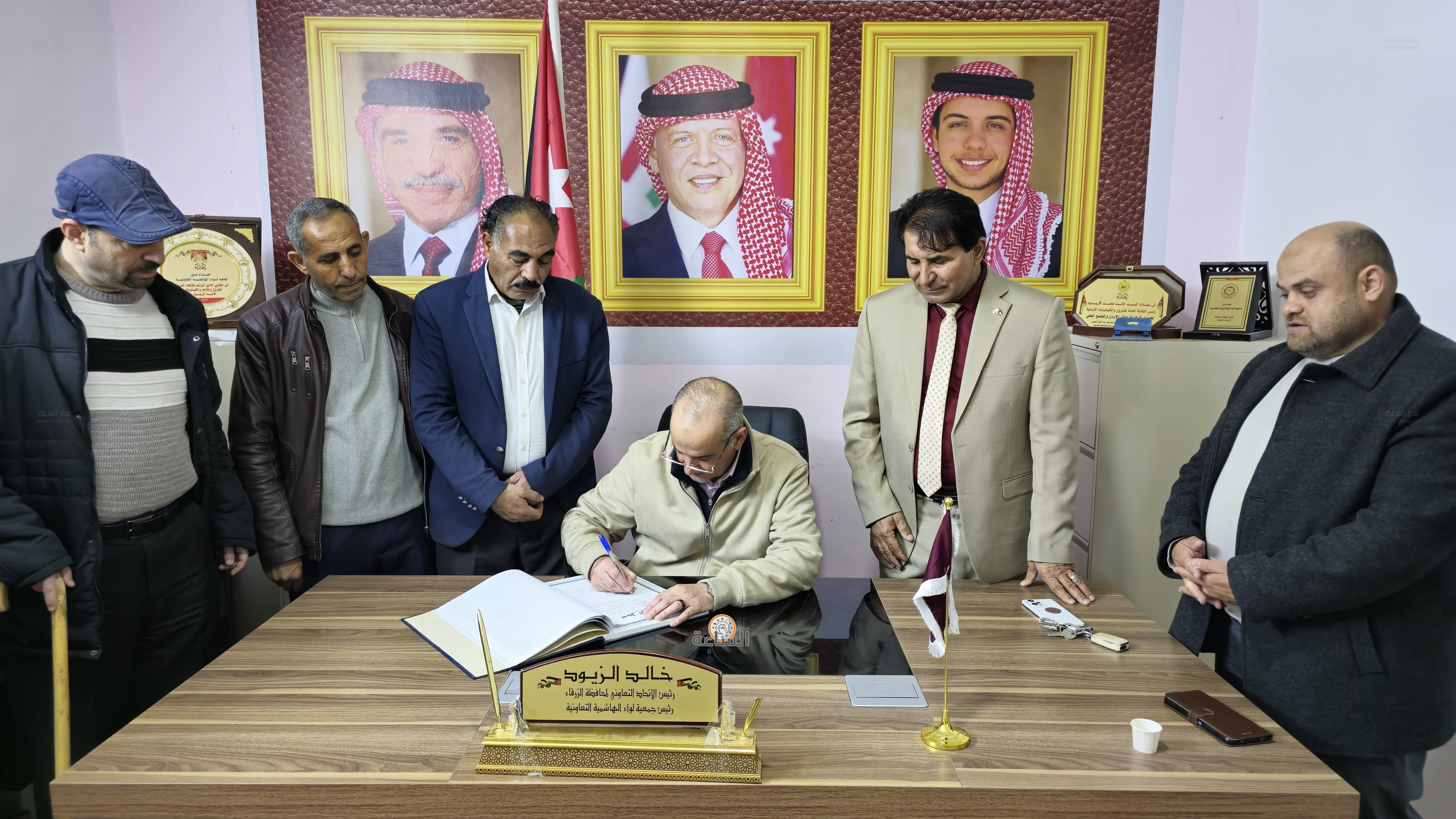 Madar Al-Saa Images 0.6713170996423501