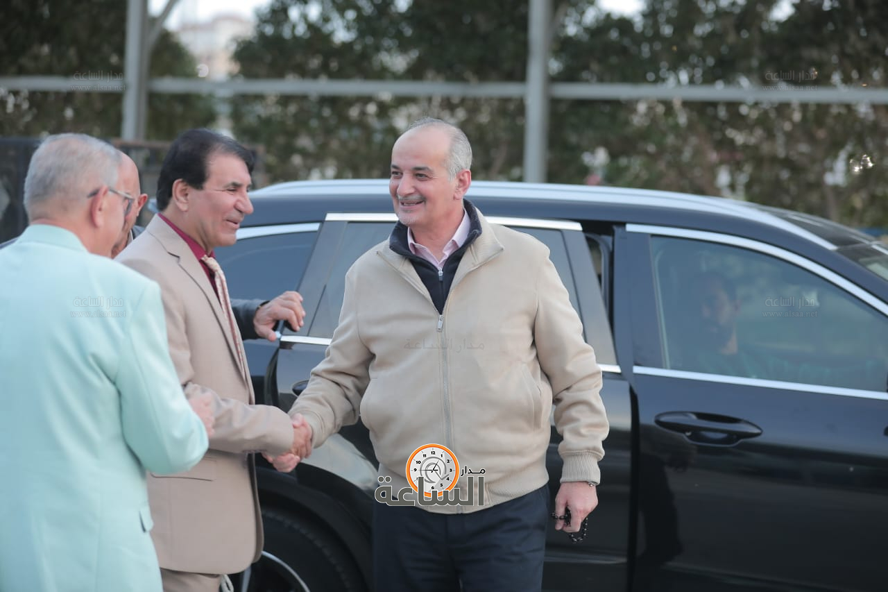 Madar Al-Saa Images 0.4614583129009826