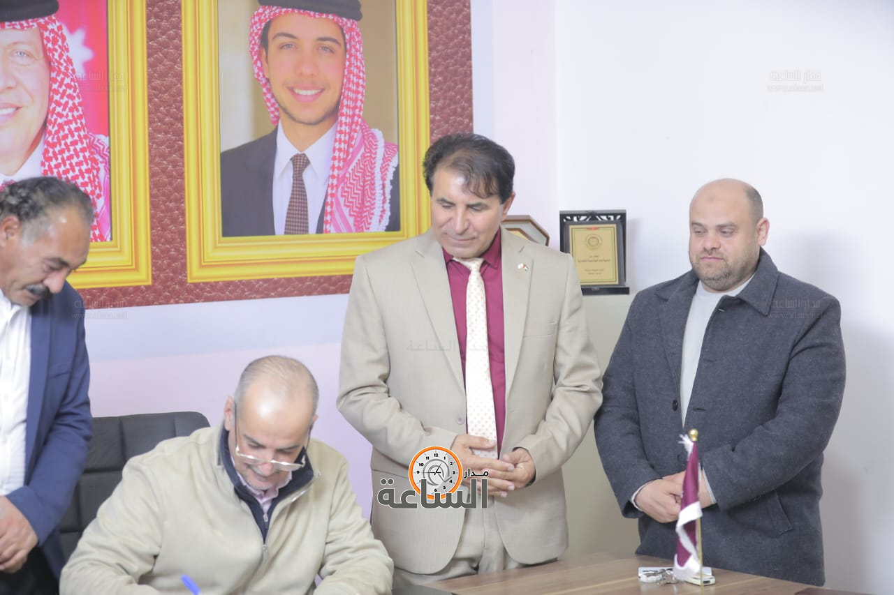 Madar Al-Saa Images 0.8055523712153105