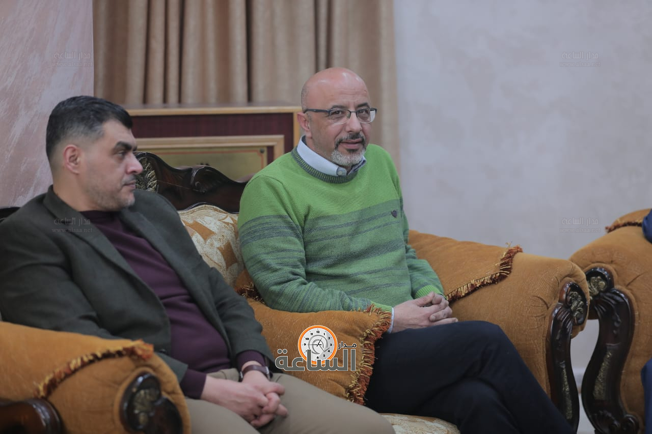 Madar Al-Saa Images 0.008865405604413734