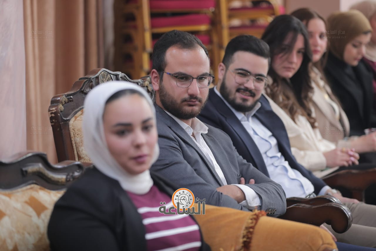 Madar Al-Saa Images 0.6206974286493909