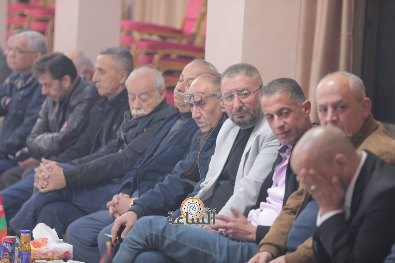 Madar Al-Saa Images 0.2432196100590216