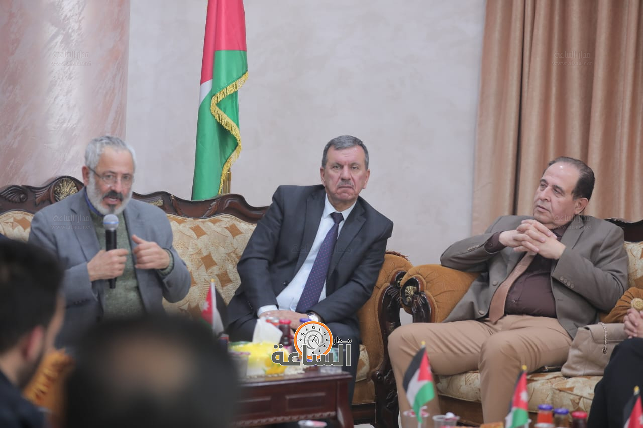 Madar Al-Saa Images 0.8955176736302946