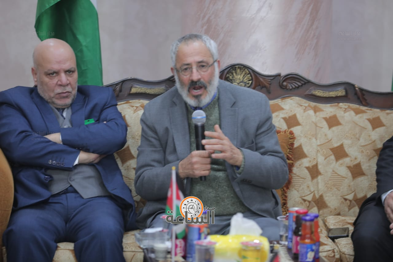 Madar Al-Saa Images 0.21511130244800225