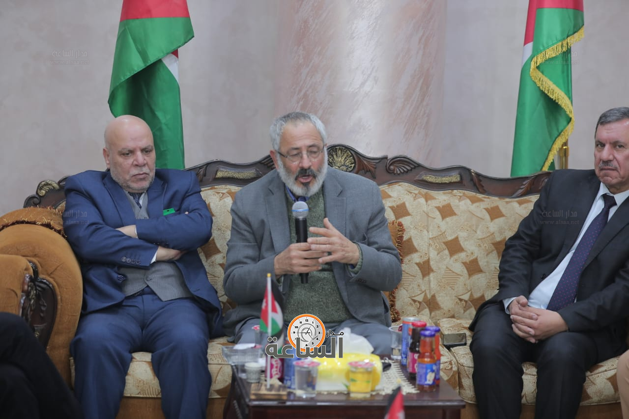 Madar Al-Saa Images 0.14219308790921303