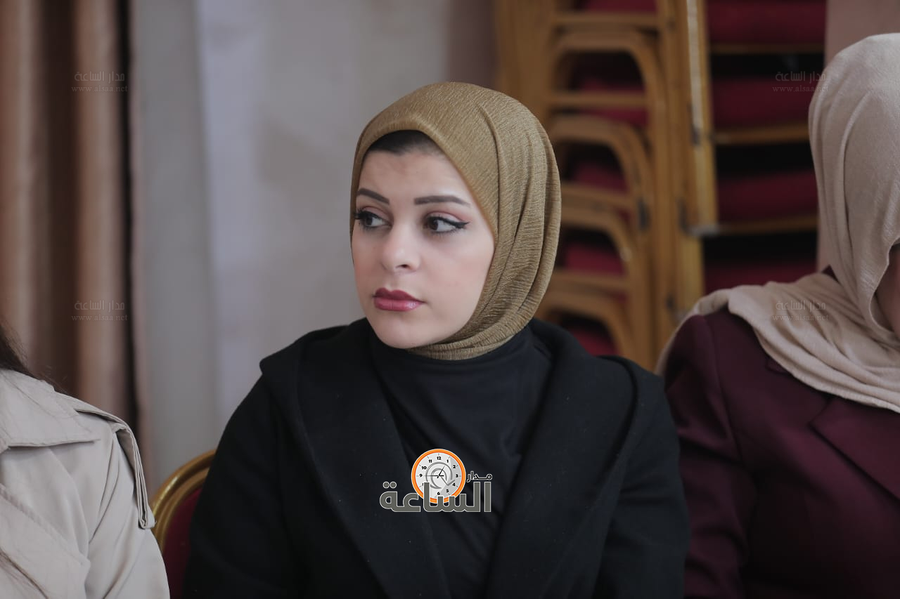 Madar Al-Saa Images 0.45398628038800215