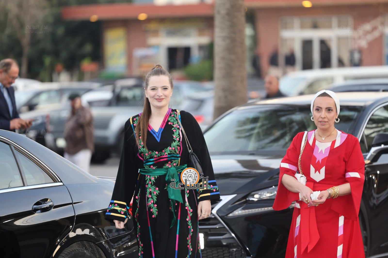 Madar Al-Saa Images 0.9662903925317314