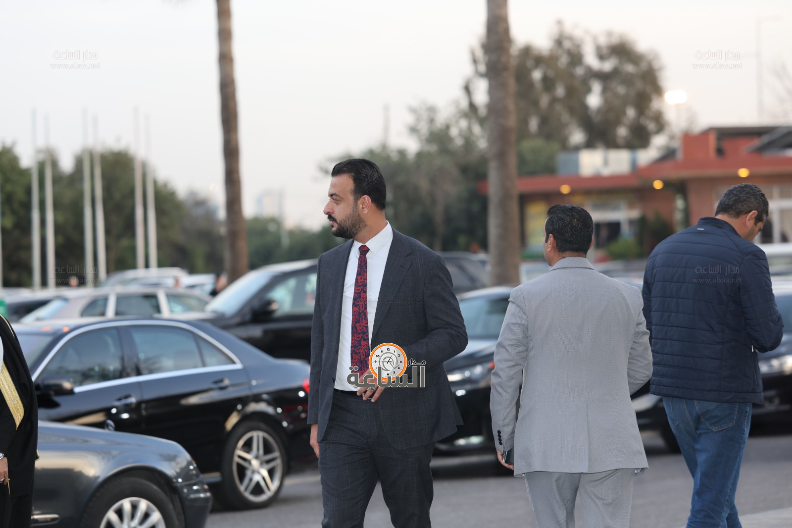 Madar Al-Saa Images 0.18658219732035586