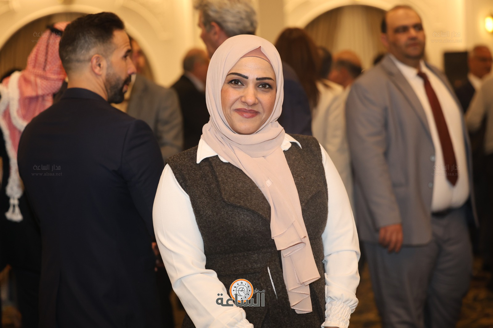 Madar Al-Saa Images 0.18083015894078702