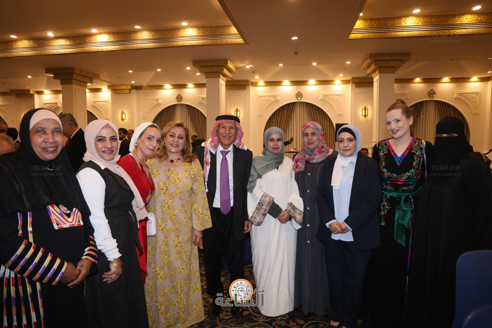 Madar Al-Saa Images 0.11351414922858227