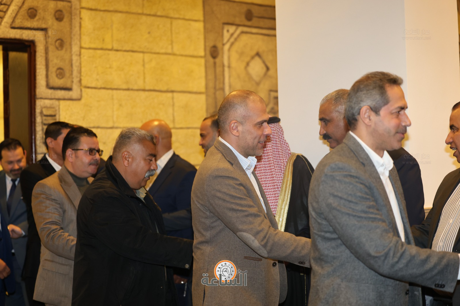 Madar Al-Saa Images 0.7667657235784795