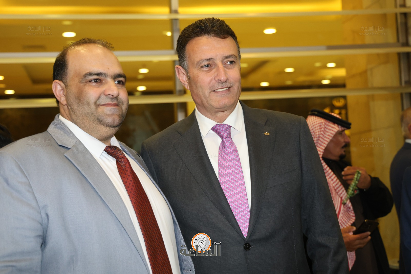 Madar Al-Saa Images 0.4048972951246783