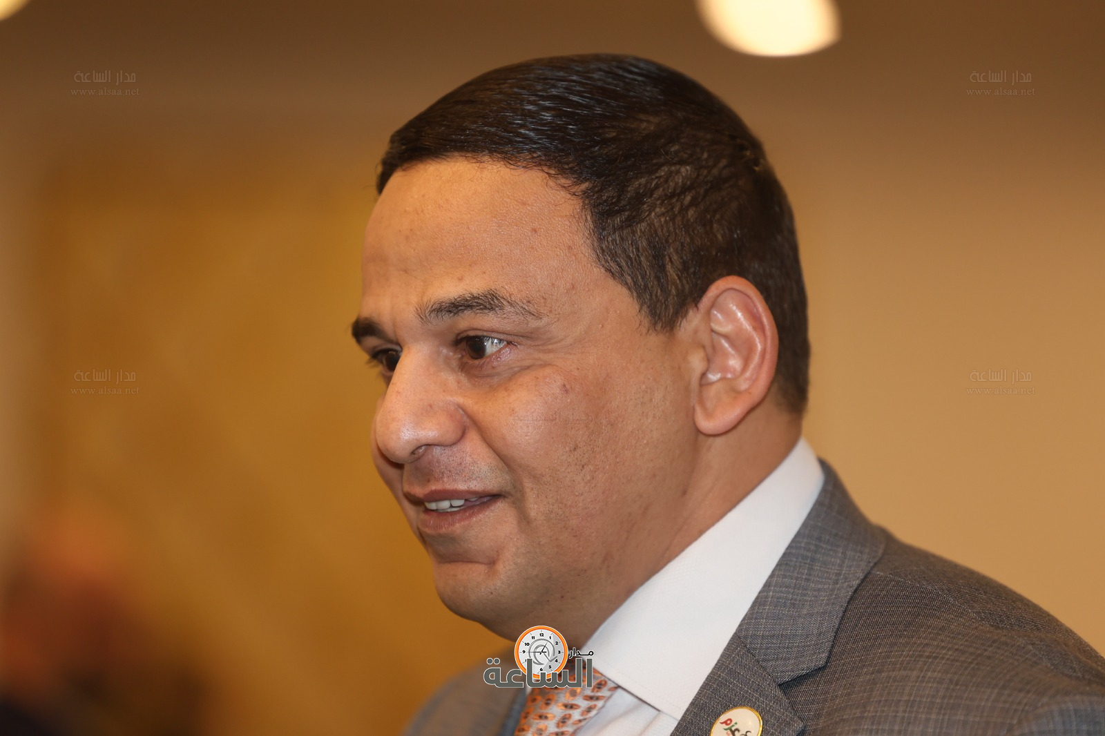 Madar Al-Saa Images 0.9234851704889373