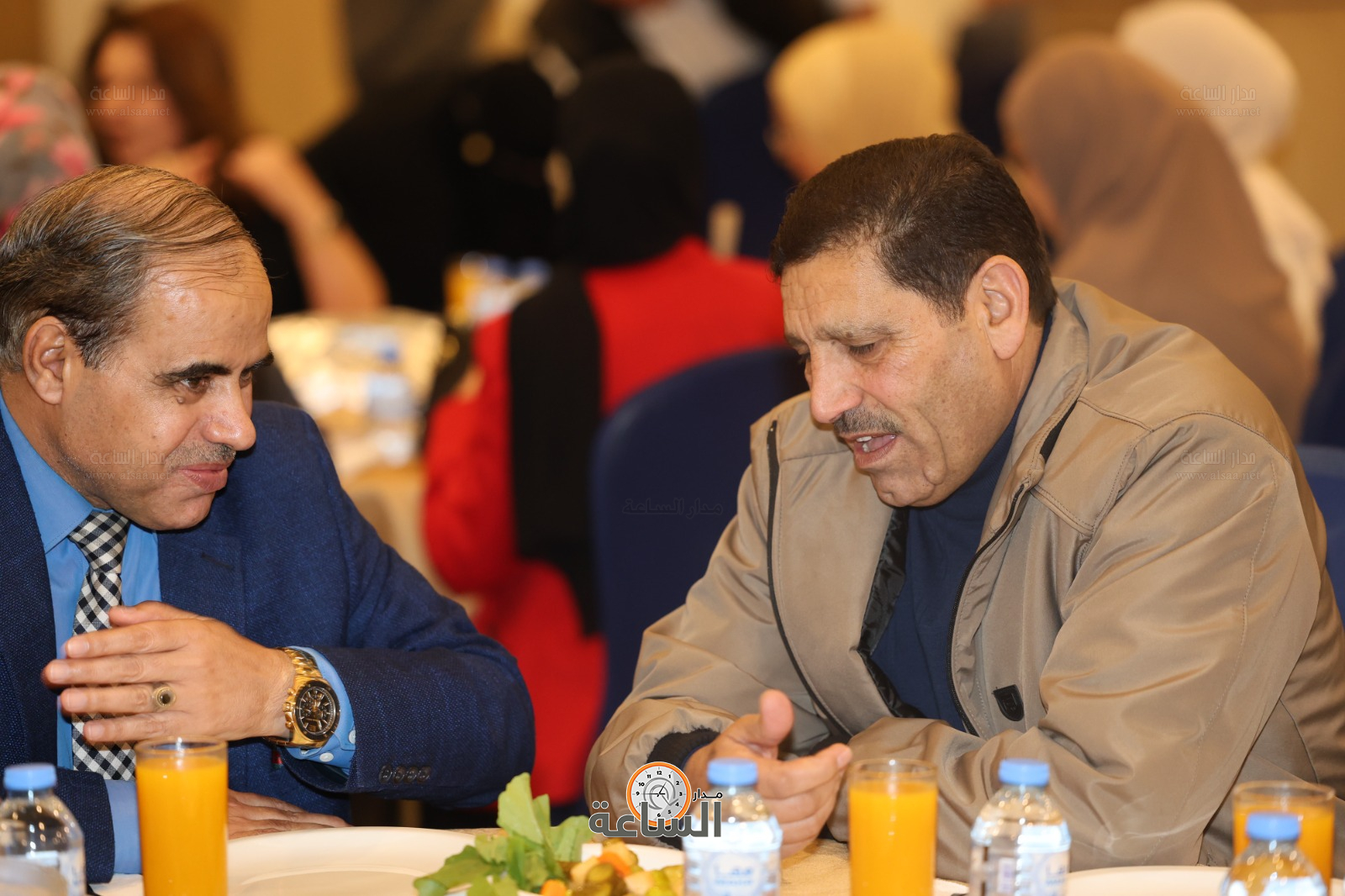 Madar Al-Saa Images 0.762035967626733