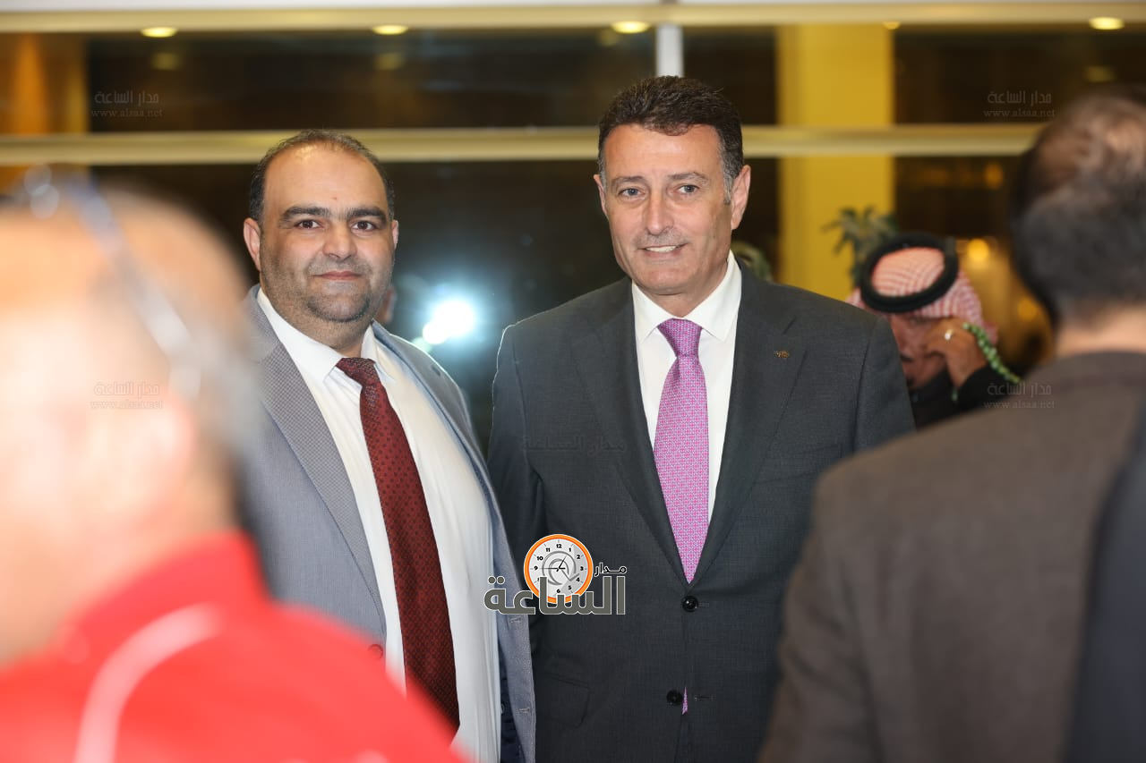 Madar Al-Saa Images 0.4037497668032004