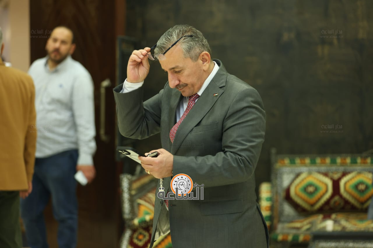 Madar Al-Saa Images 0.7699691496276524