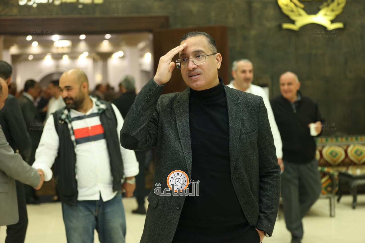 Madar Al-Saa Images 0.36645850895036913