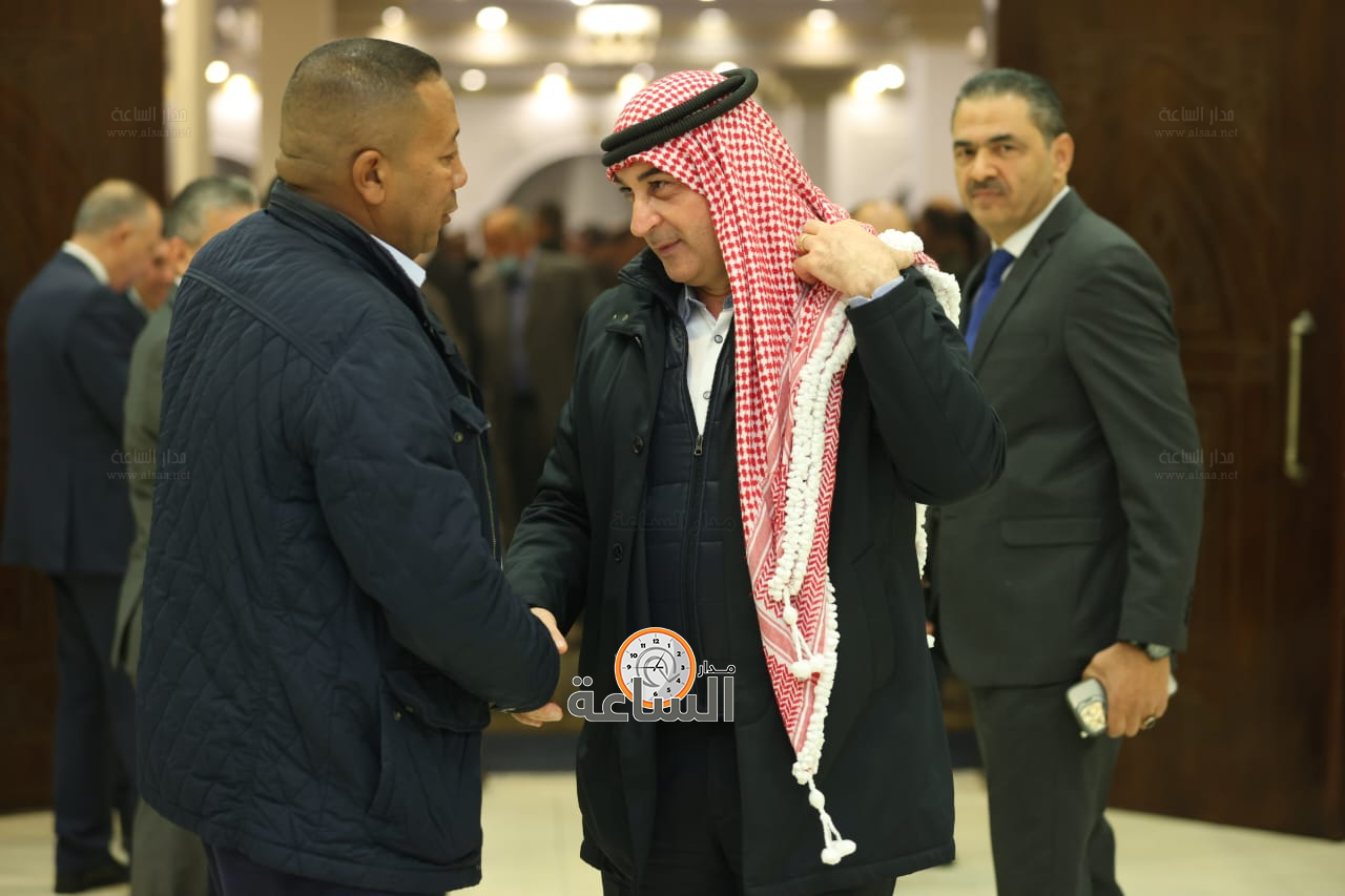 Madar Al-Saa Images 0.80984987855439