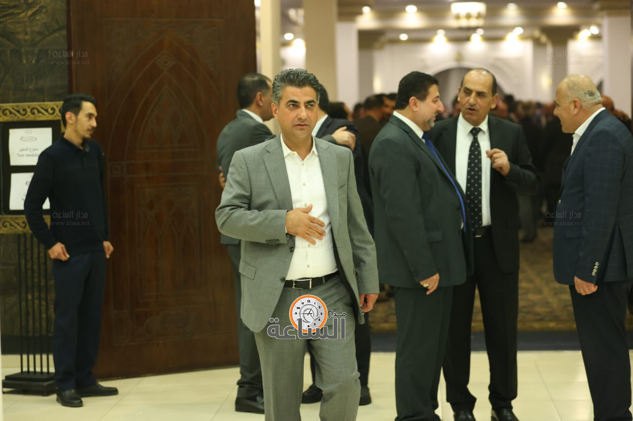 Madar Al-Saa Images 0.43275500561768565