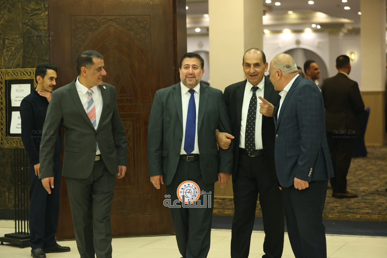 Madar Al-Saa Images 0.8602517587654952