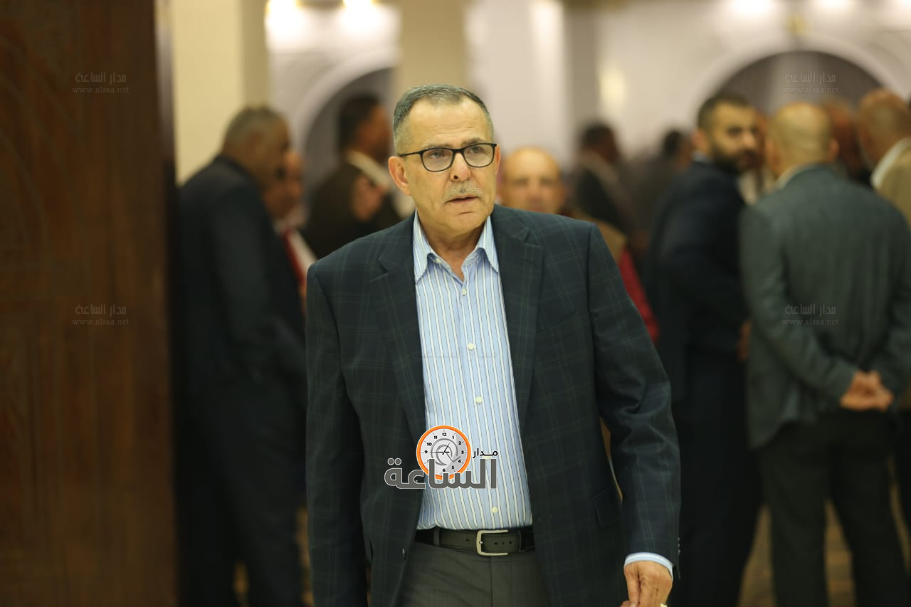 Madar Al-Saa Images 0.9778756919031621