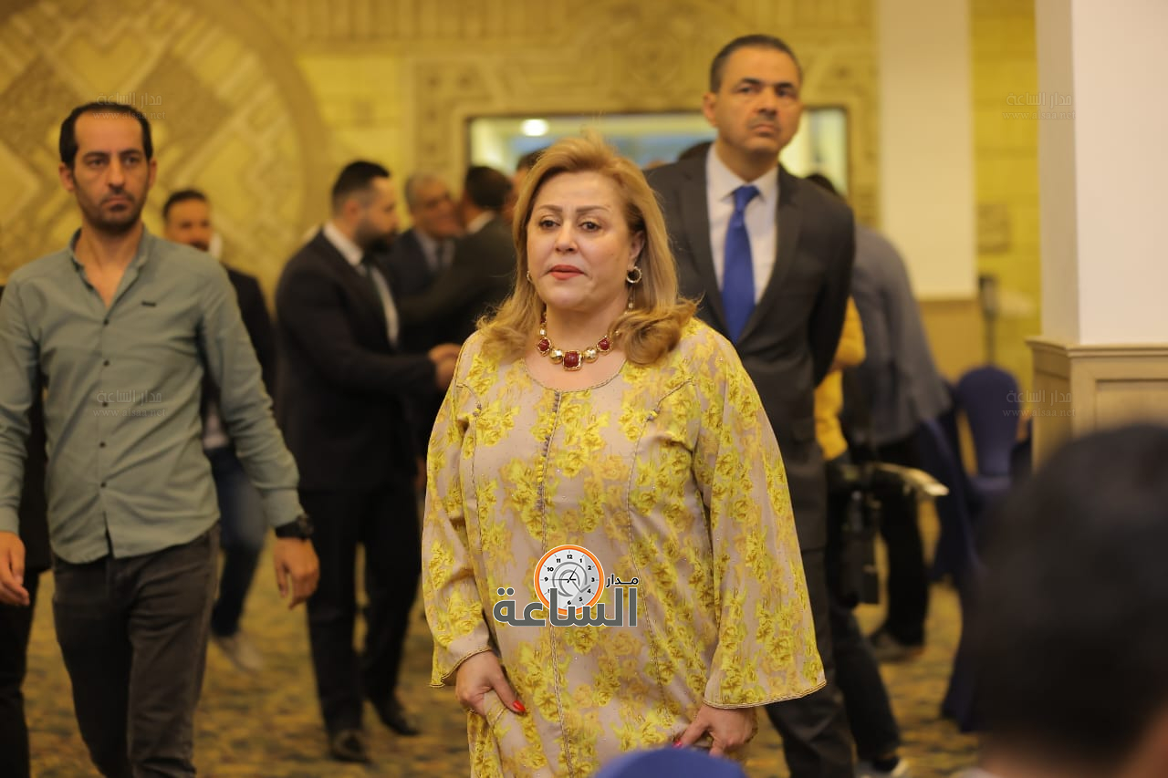 Madar Al-Saa Images 0.568644442250799