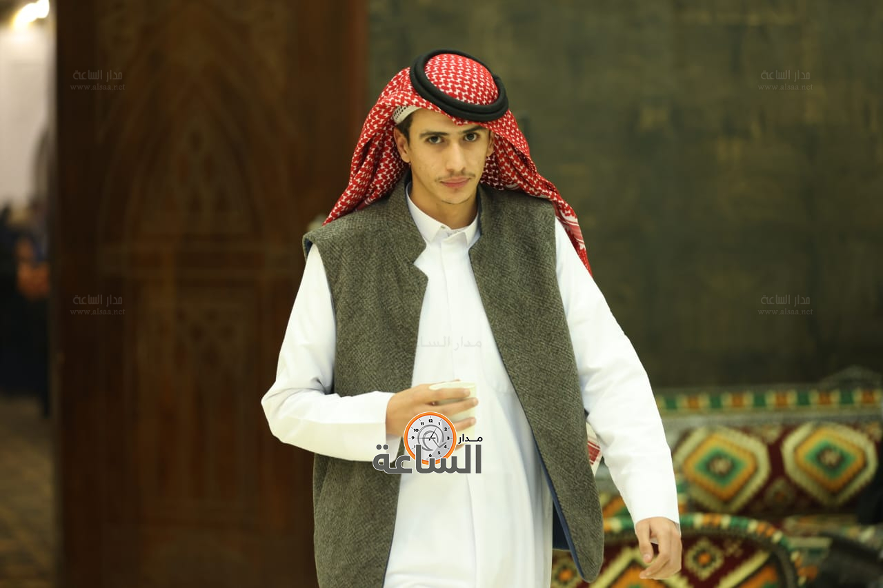 Madar Al-Saa Images 0.4476536491169705