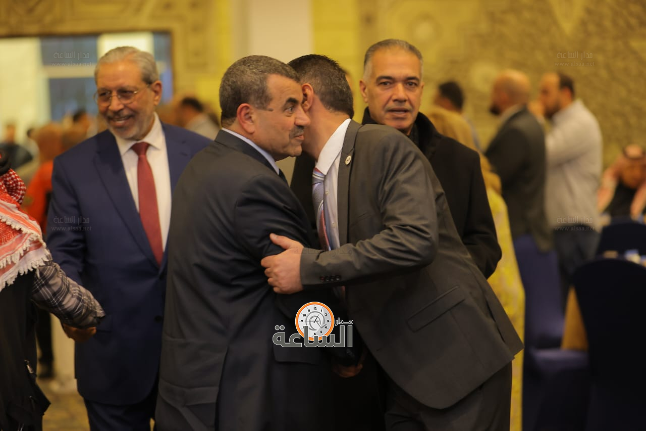 Madar Al-Saa Images 0.9174329037490656