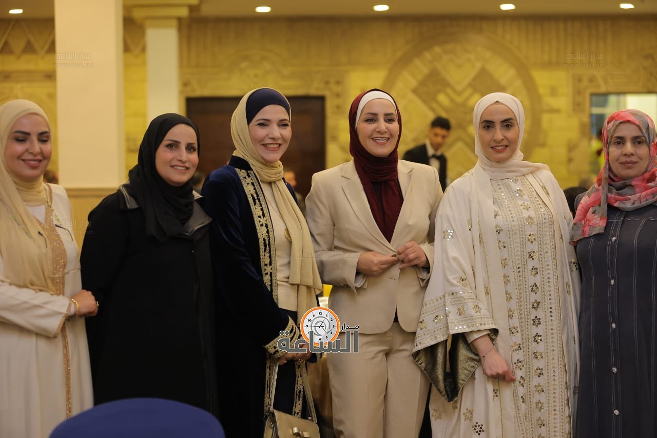 Madar Al-Saa Images 0.3008056759046076