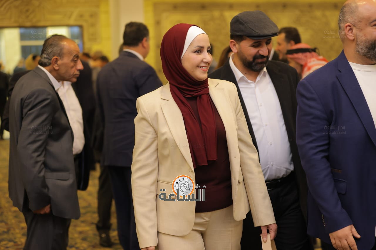 Madar Al-Saa Images 0.661975657615292