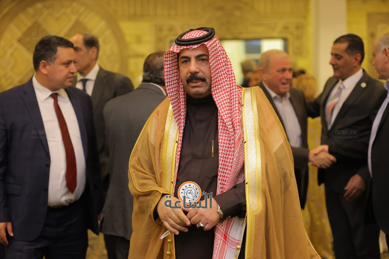 Madar Al-Saa Images 0.18372619303914117