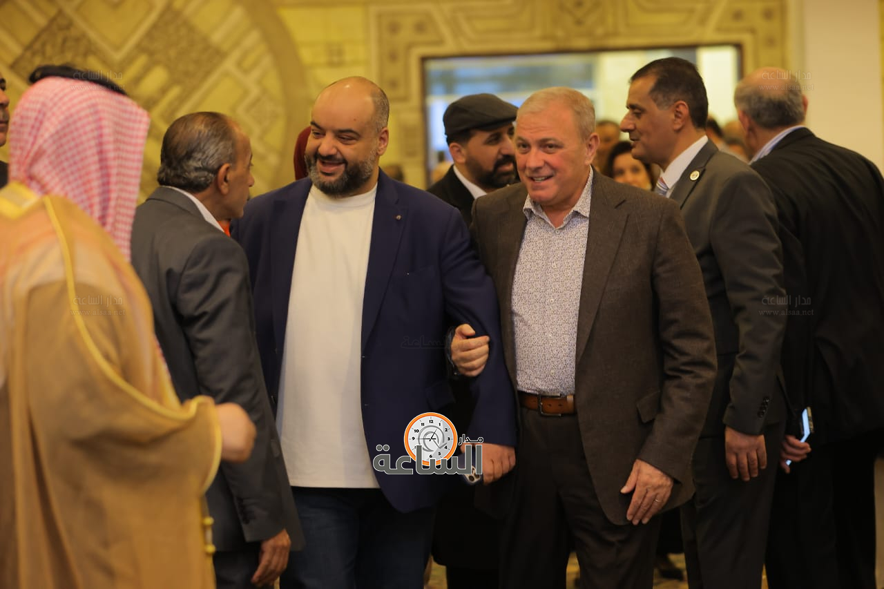 Madar Al-Saa Images 0.7432894271597728