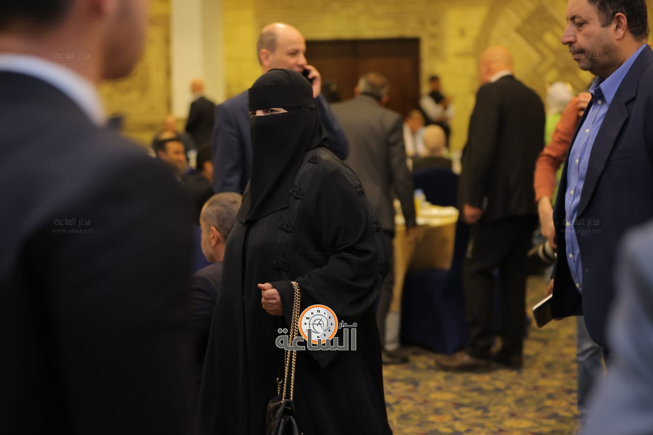 Madar Al-Saa Images 0.34182195177640784