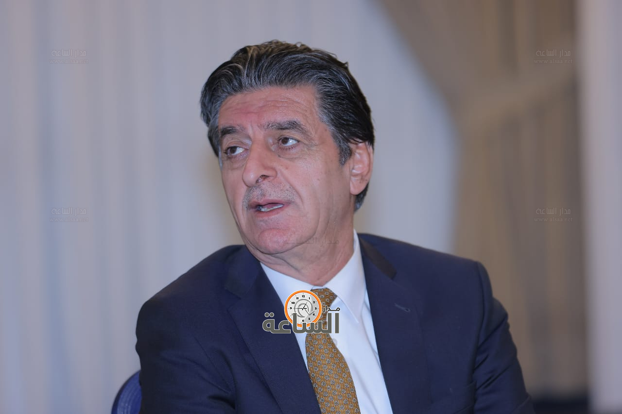 Madar Al-Saa Images 0.9885378790110579