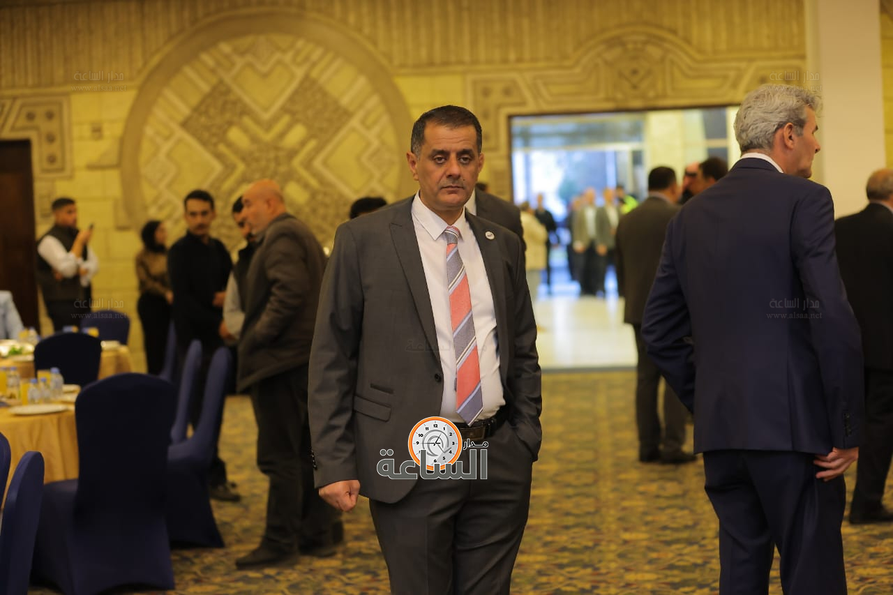 Madar Al-Saa Images 0.42468381308536163