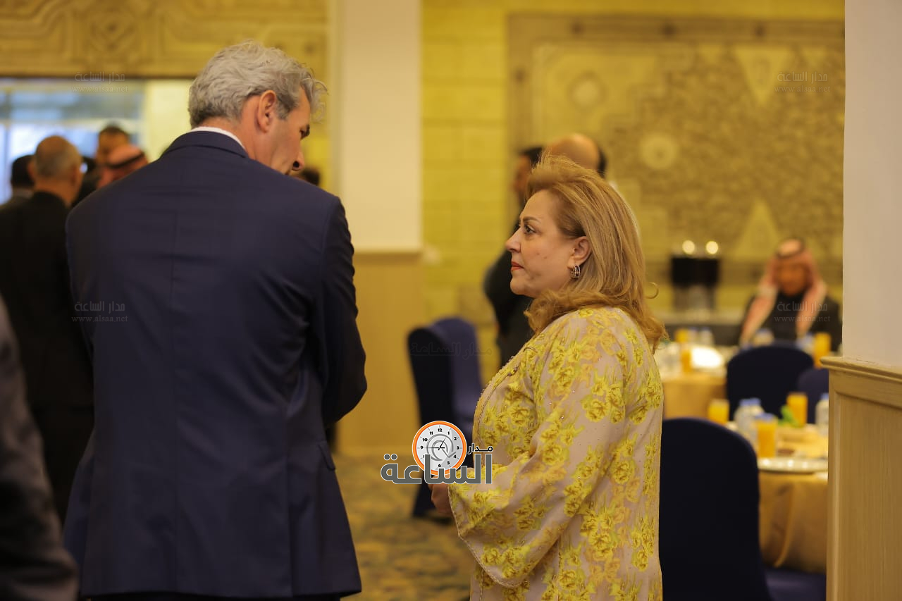 Madar Al-Saa Images 0.18717392061384475