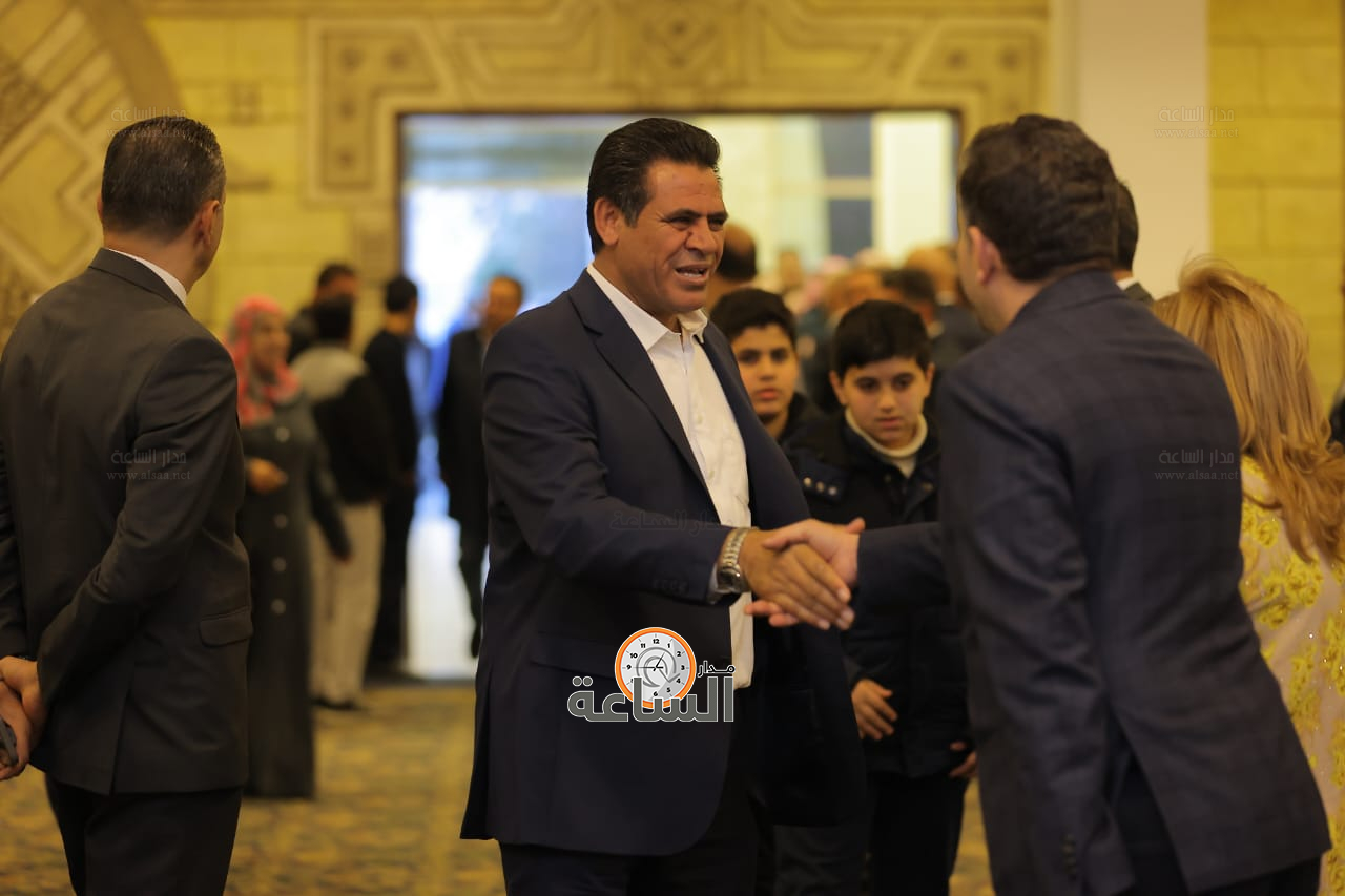 Madar Al-Saa Images 0.5788697414939692