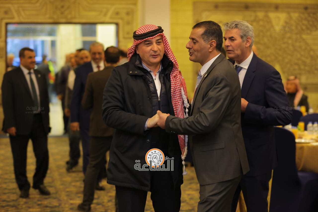 Madar Al-Saa Images 0.259411130608453