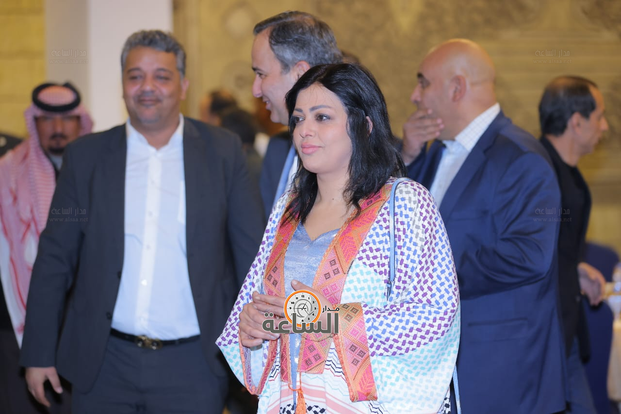 Madar Al-Saa Images 0.7797612000984524