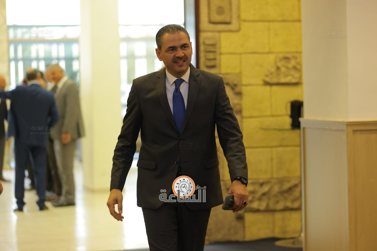 Madar Al-Saa Images 0.7039921561287774