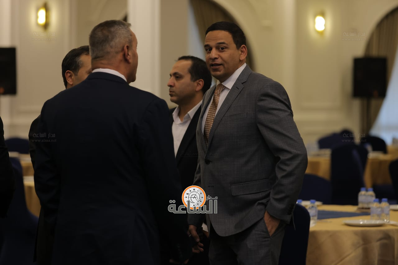 Madar Al-Saa Images 0.05094209885211276