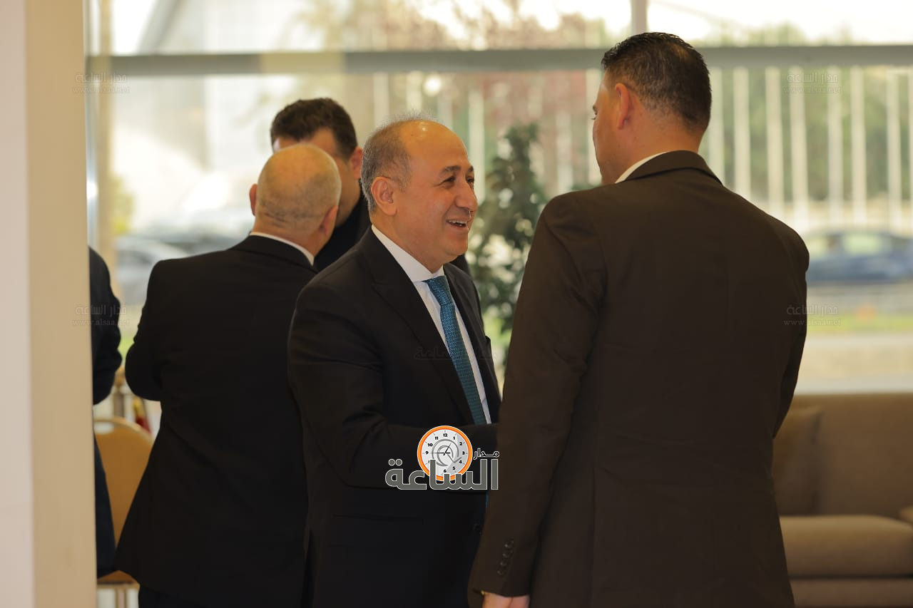 Madar Al-Saa Images 0.6610848015793869