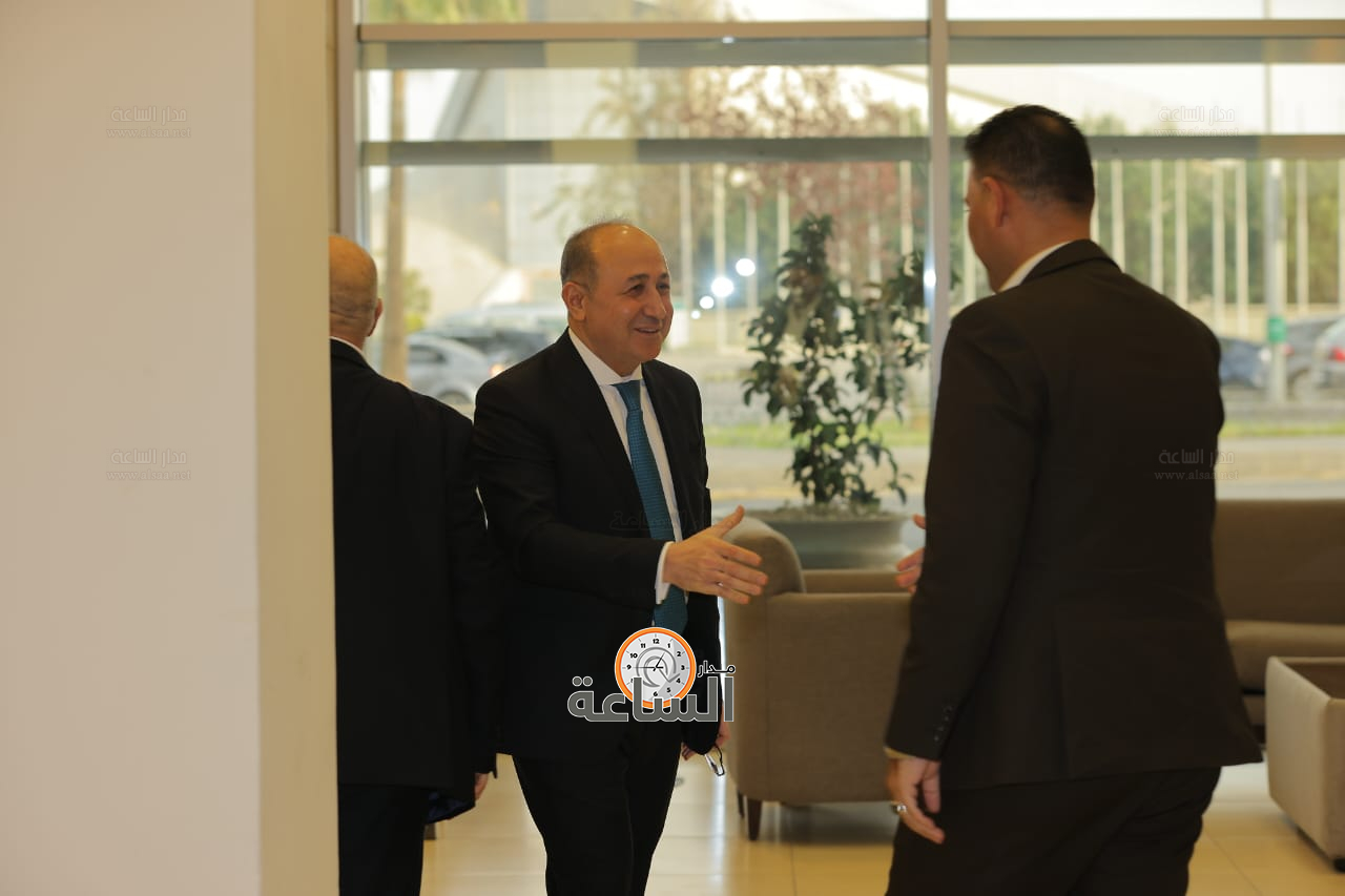 Madar Al-Saa Images 0.6764247962897034