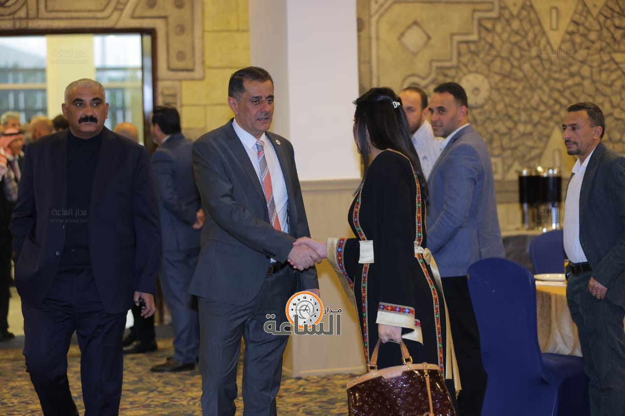 Madar Al-Saa Images 0.2172500229530876