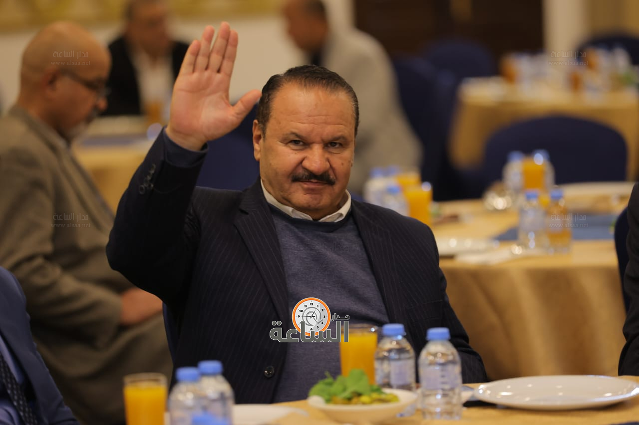 Madar Al-Saa Images 0.16019592190576337