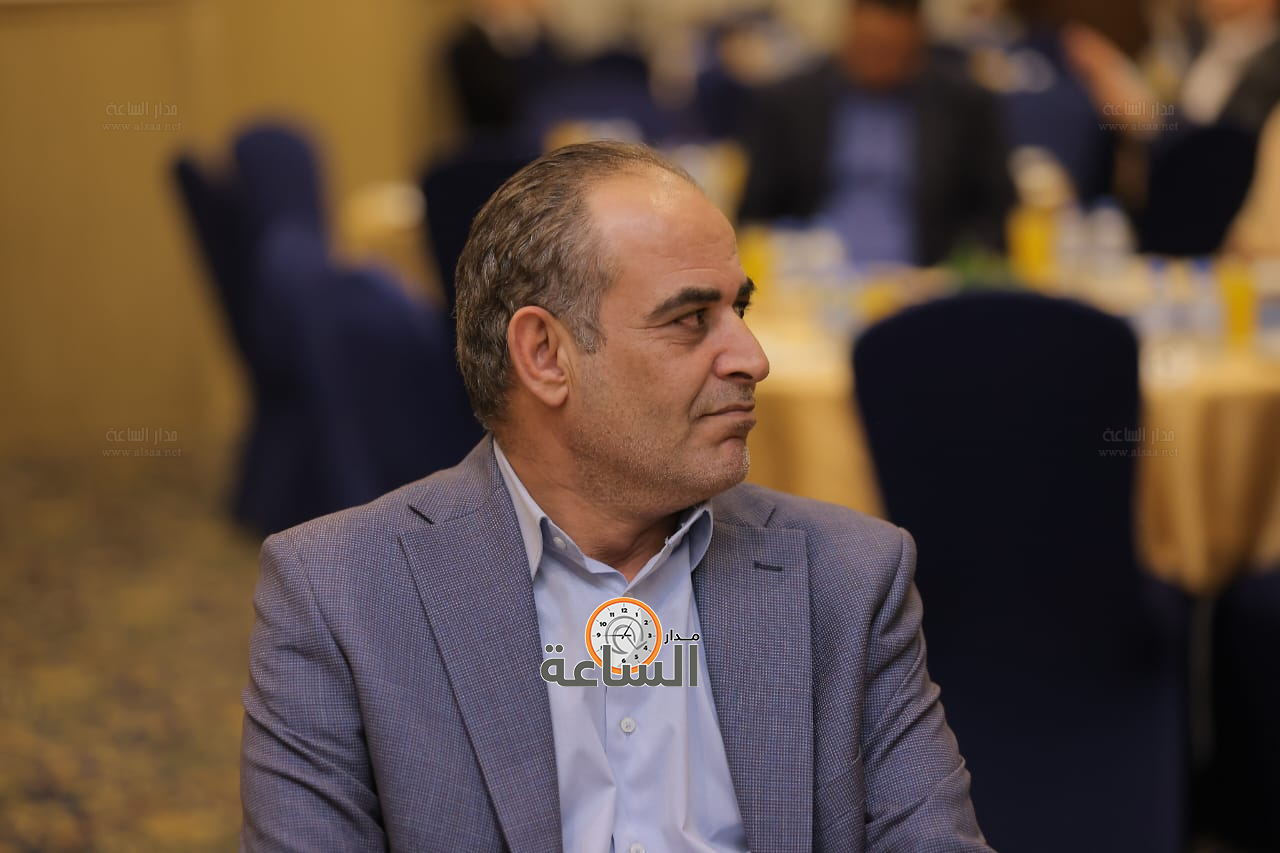 Madar Al-Saa Images 0.437824925716654