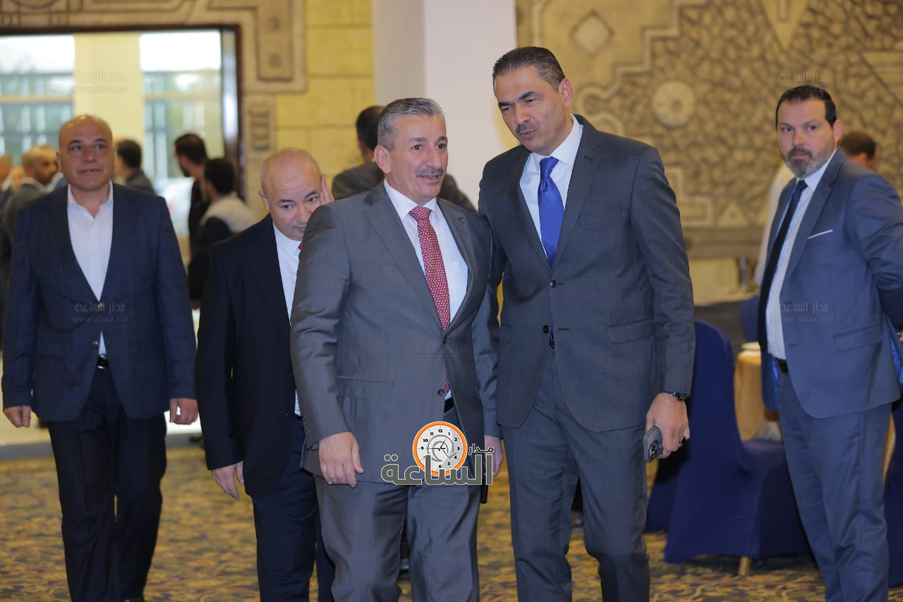 Madar Al-Saa Images 0.037839799531362184