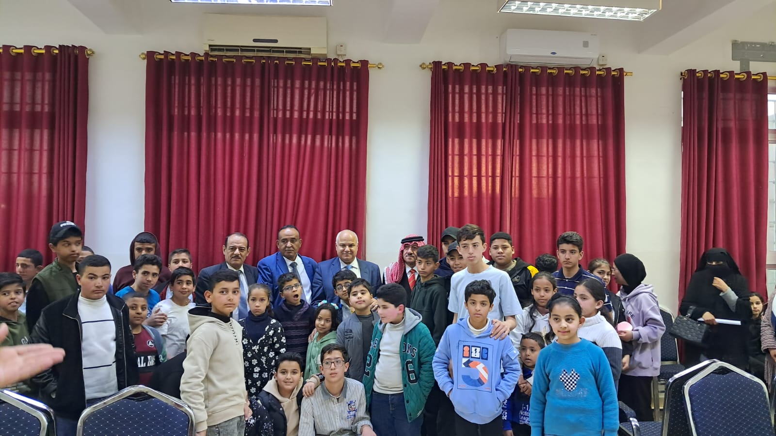 Madar Al-Saa Images 0.5029952870725289