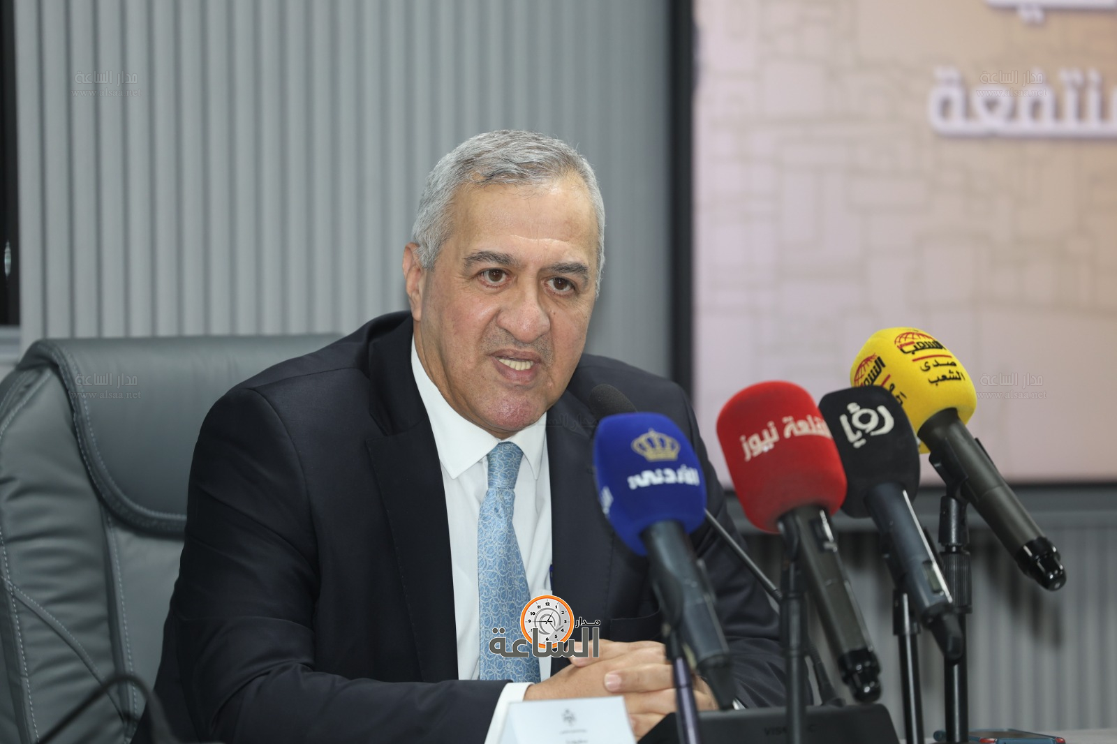 Madar Al-Saa Images 0.695879061823458