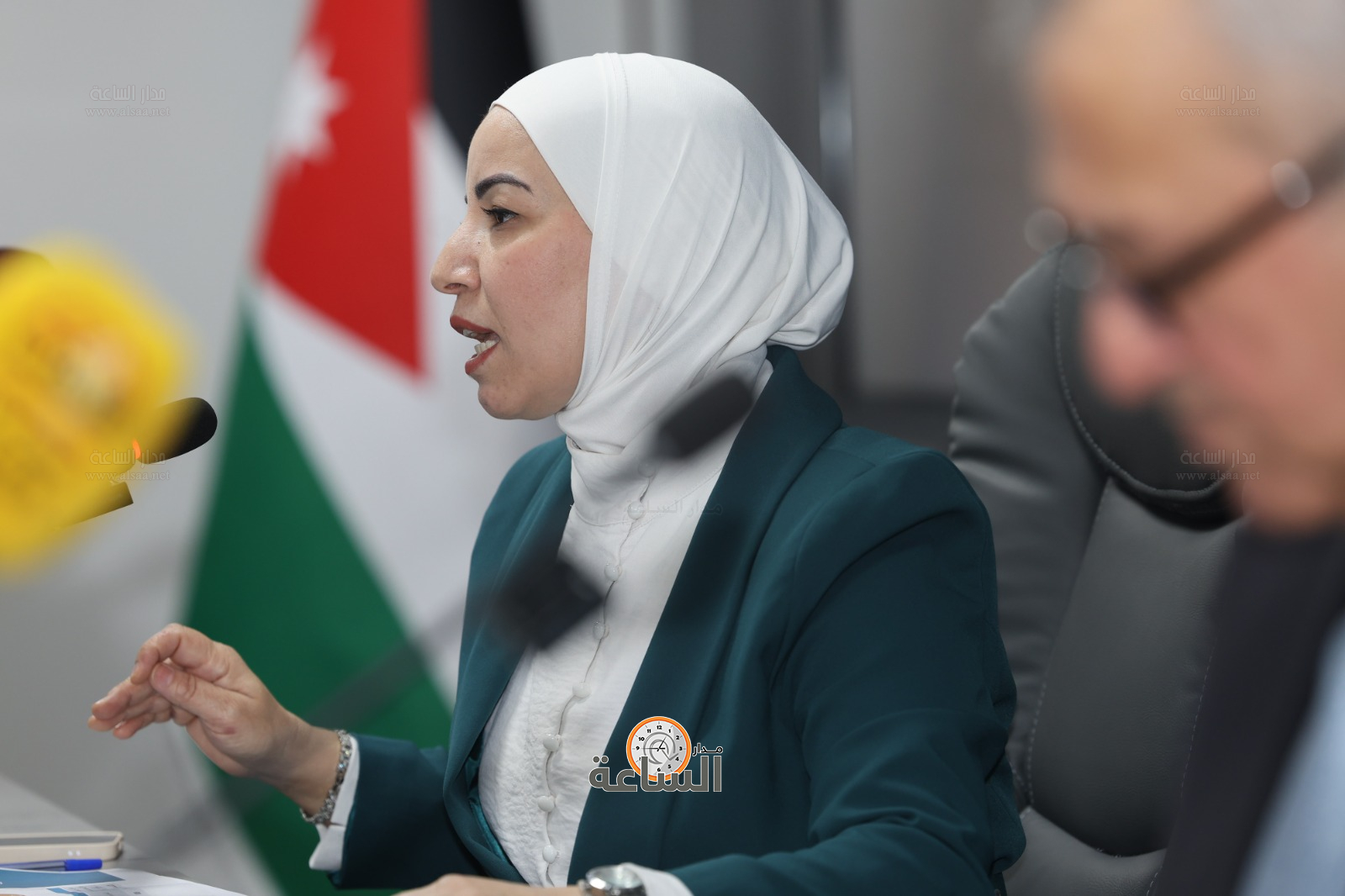 Madar Al-Saa Images 0.0776653428045655